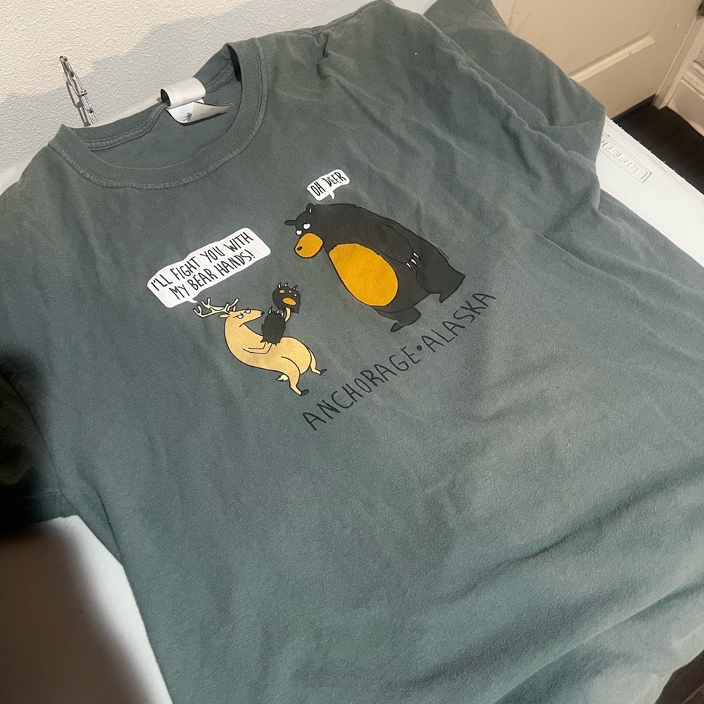 Anchorage Alaska Graphic Tee - Green - Picture 2 of 3